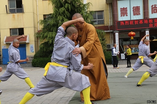 闻名遐迩的少林功夫-嵩山少林弘武中等专业学校—嵩山少林寺文武